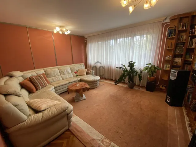 Eladó ház Abony 160 nm