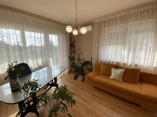 Eladó ház Abony 160 nm