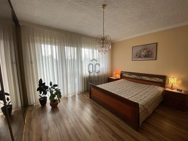 Eladó ház Abony 160 nm