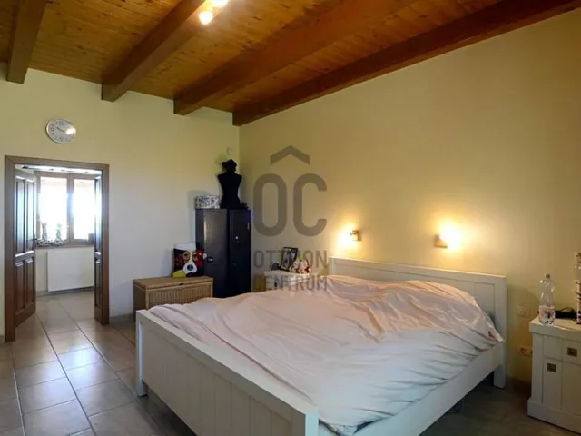 Eladó ház Kocsér 339 nm