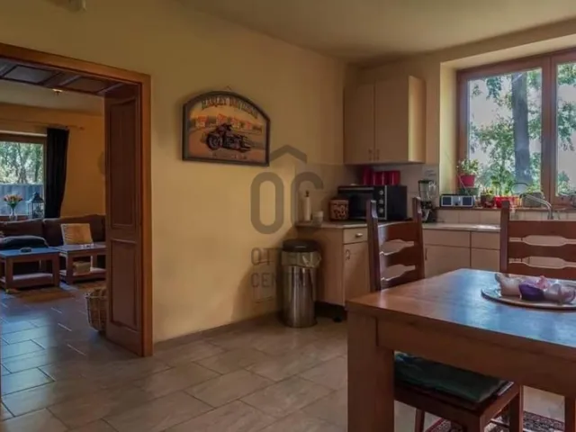 Eladó ház Kocsér 339 nm