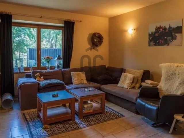 Eladó ház Kocsér 339 nm