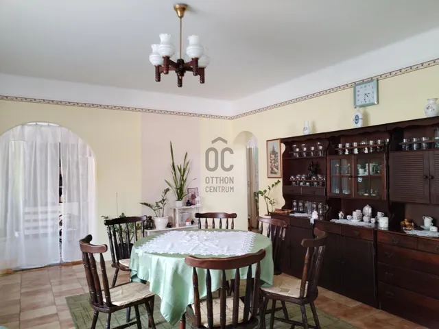 Eladó ház Cegléd 90 nm
