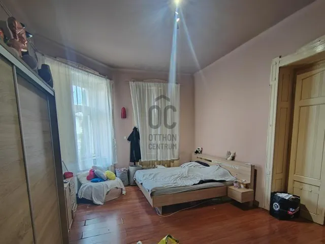 Eladó ház Cegléd 210 nm