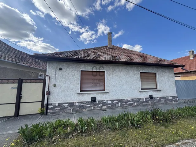 Eladó ház Cegléd 91 nm