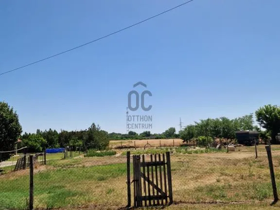 Eladó telek Cegléd, Bede 991 nm