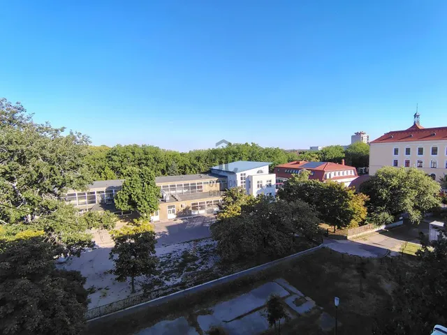 Eladó lakás Cegléd 34 nm