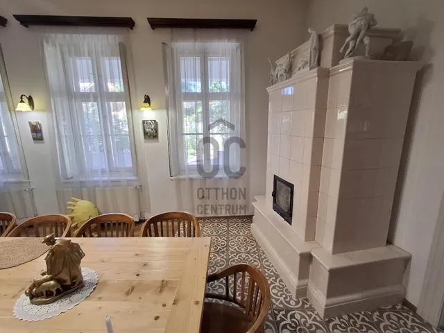 Eladó ház Cegléd 182 nm