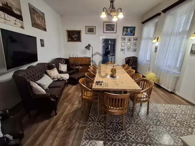 Eladó ház Cegléd 182 nm