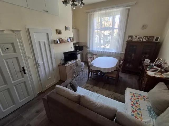 Eladó ház Cegléd 182 nm