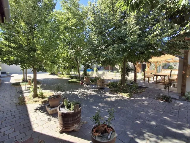 Eladó ház Cegléd 182 nm