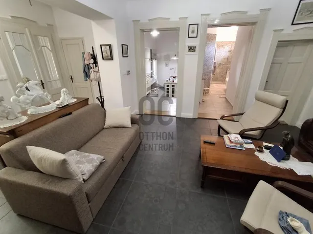 Eladó ház Cegléd 182 nm