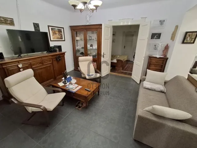 Eladó ház Cegléd 182 nm