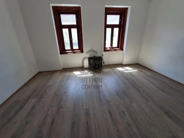 Eladó ház Cegléd 120 nm