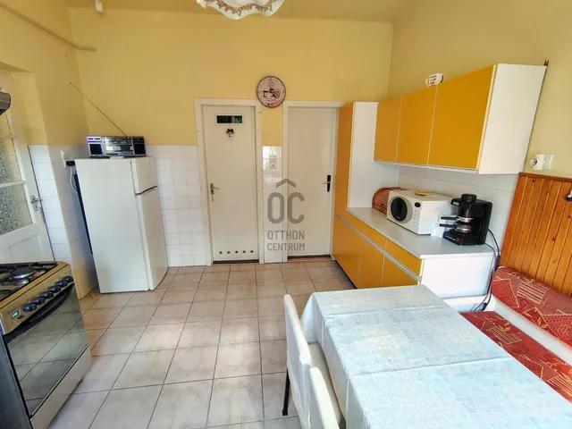 Eladó ház Cegléd 99 nm