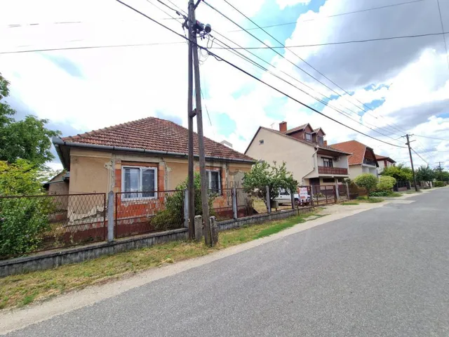 Eladó ház Abony 84 nm