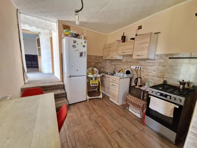 Eladó ház Abony 84 nm