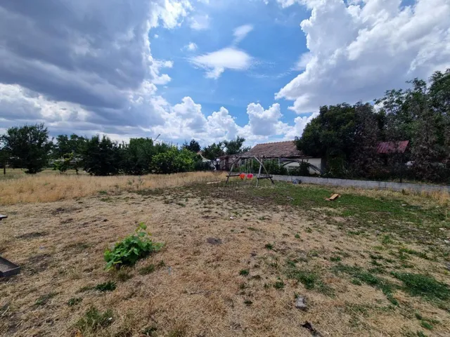 Eladó ház Abony 84 nm