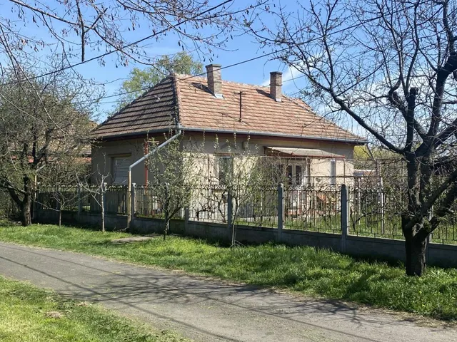 Eladó ház Abony 50 nm