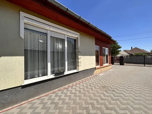 Eladó ház Abony 103 nm