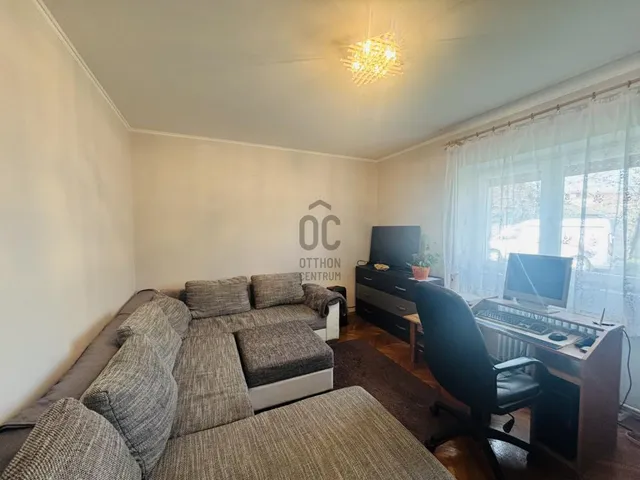Eladó ház Cegléd 98 nm