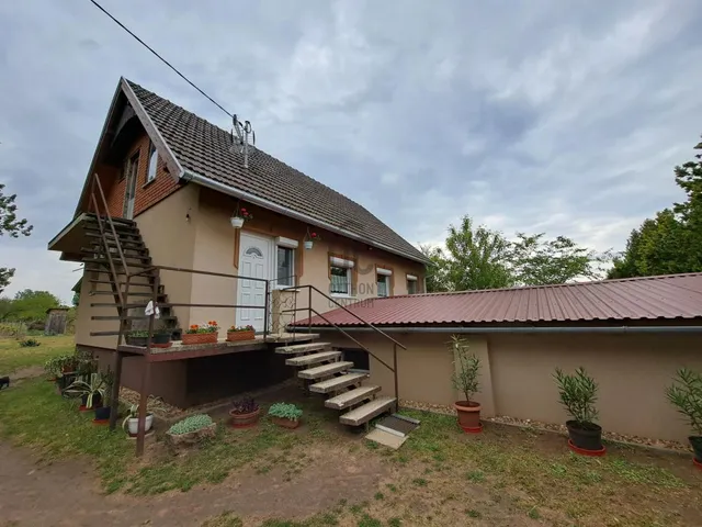Eladó ház Albertirsa 70 nm