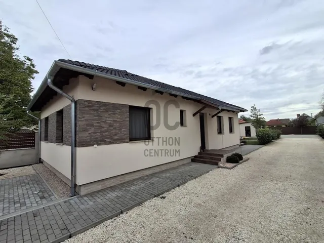 Eladó ház Cegléd 80 nm