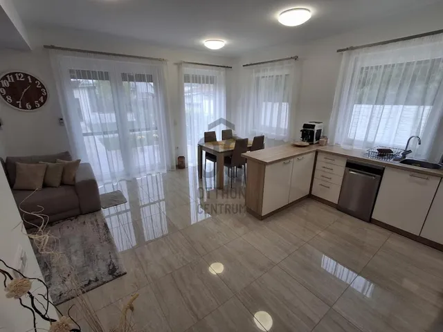 Eladó ház Cegléd 80 nm