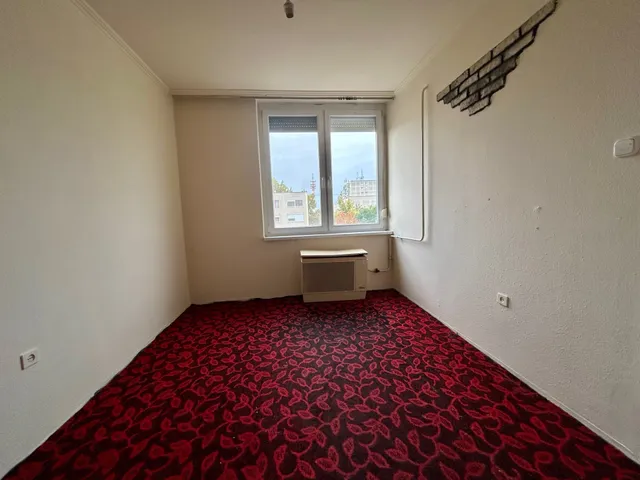 Eladó lakás Cegléd 64 nm