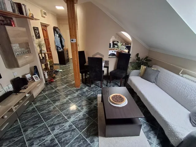 Eladó lakás Cegléd 51 nm