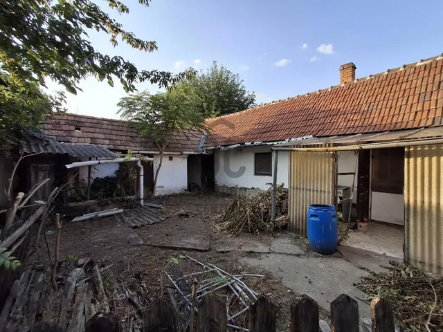 Eladó ház Cegléd 75 nm