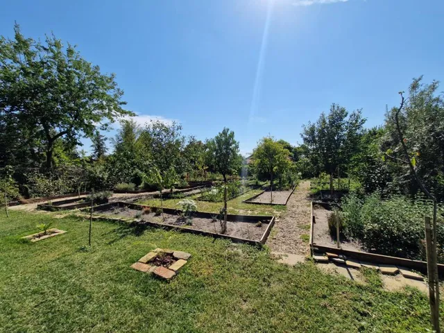 Eladó ház Cegléd 152 nm