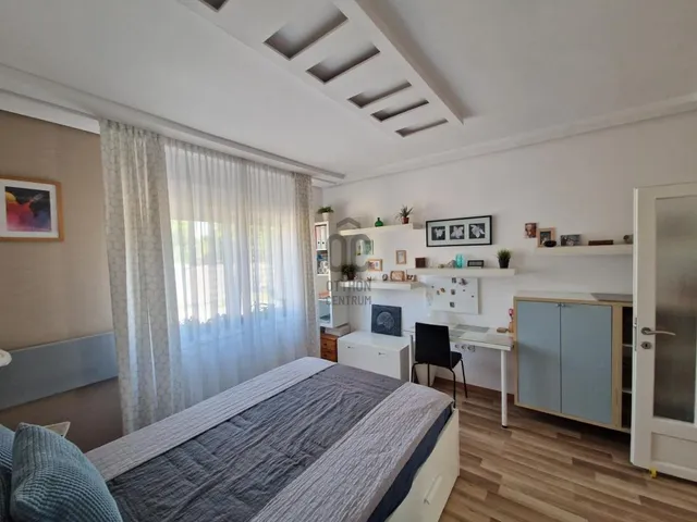 Eladó ház Cegléd 152 nm