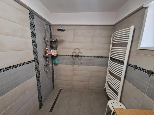 Eladó ház Cegléd 152 nm