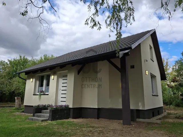 Eladó ház Cegléd 56 nm