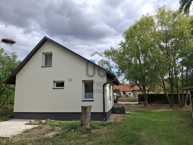 Eladó ház Cegléd 56 nm