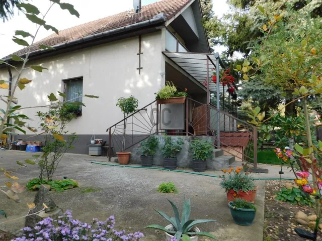 Eladó üdülő és hétvégi ház Tápiószentmárton 86 nm