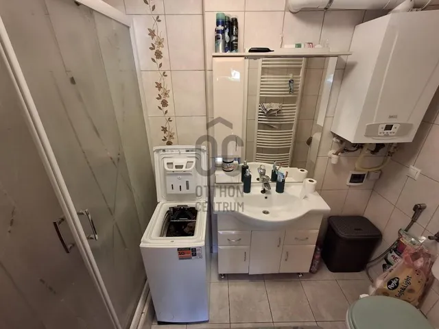 Eladó lakás Cegléd 84 nm