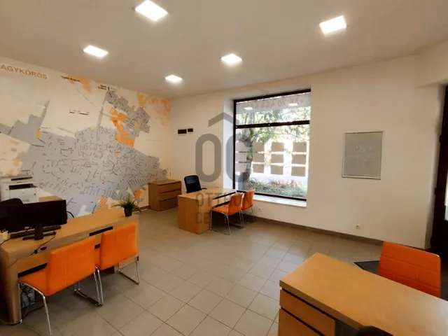 Kiadó kereskedelmi és ipari ingatlan Nagykőrös 56 nm