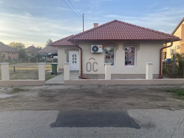 Eladó ház Abony 56 nm