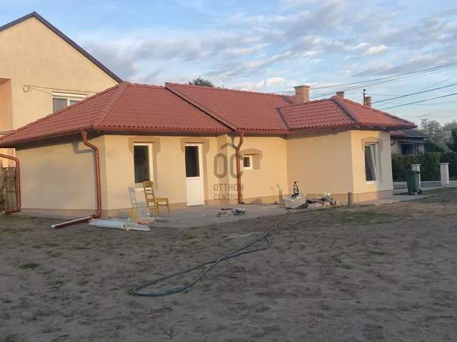 Eladó ház Abony 56 nm