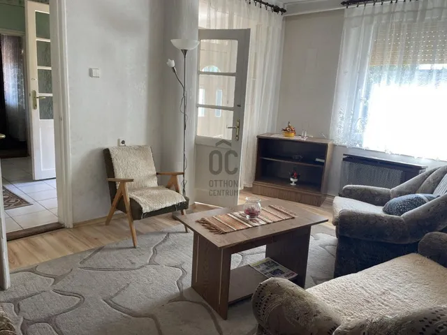 Eladó ház Abony 100 nm