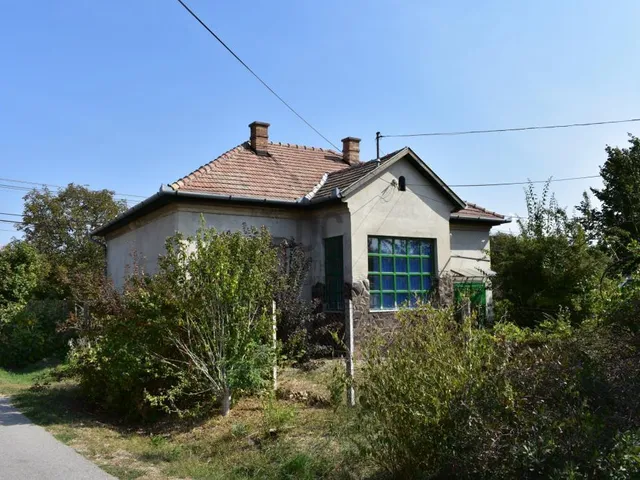 Eladó ház Abony 70 nm
