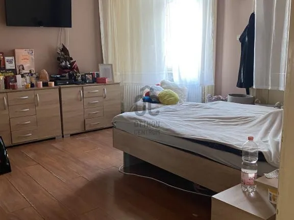 Eladó ház Cegléd 210 nm