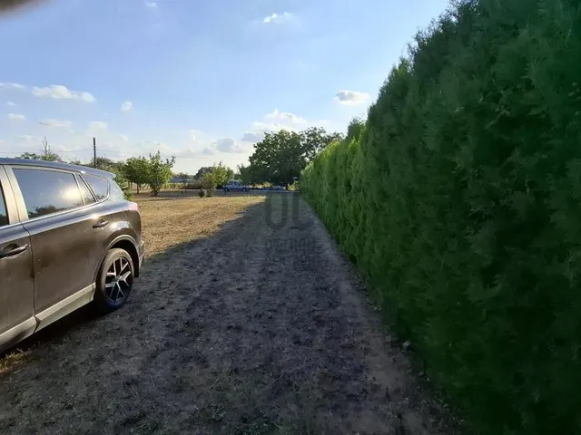 Eladó telek Dabas 3044 nm