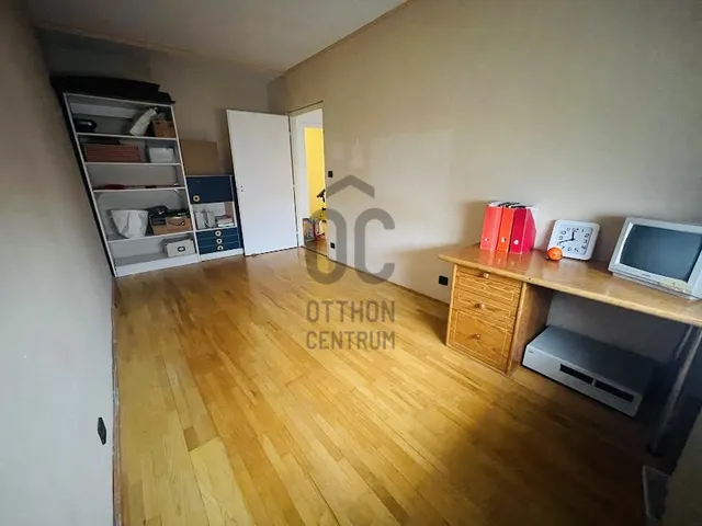 Eladó lakás Szolnok, Belváros 85 nm