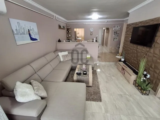 Eladó lakás Cegléd 75 nm