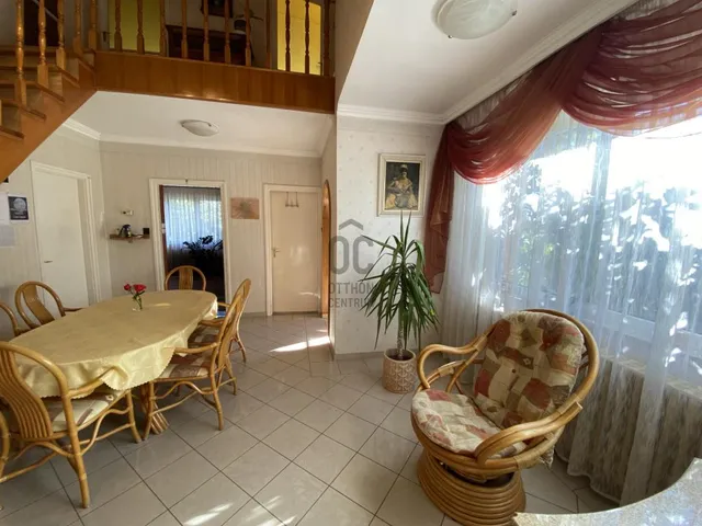 Eladó ház Abony 160 nm