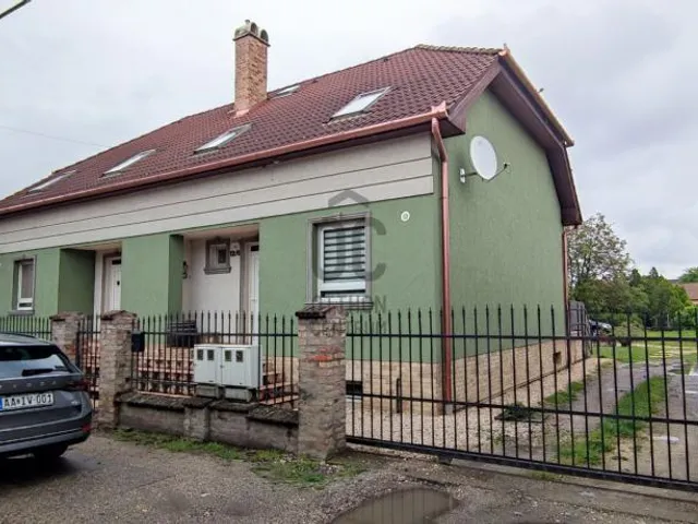 Eladó lakás Nagykőrös 179 nm