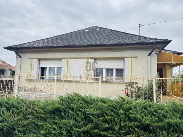 Eladó ház Tápiószőlős 90 nm